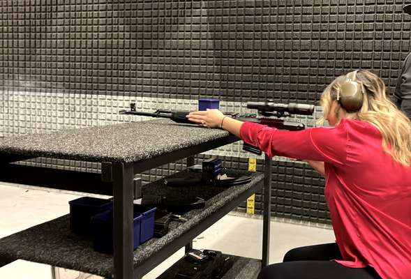 Shooting, sniper rifle